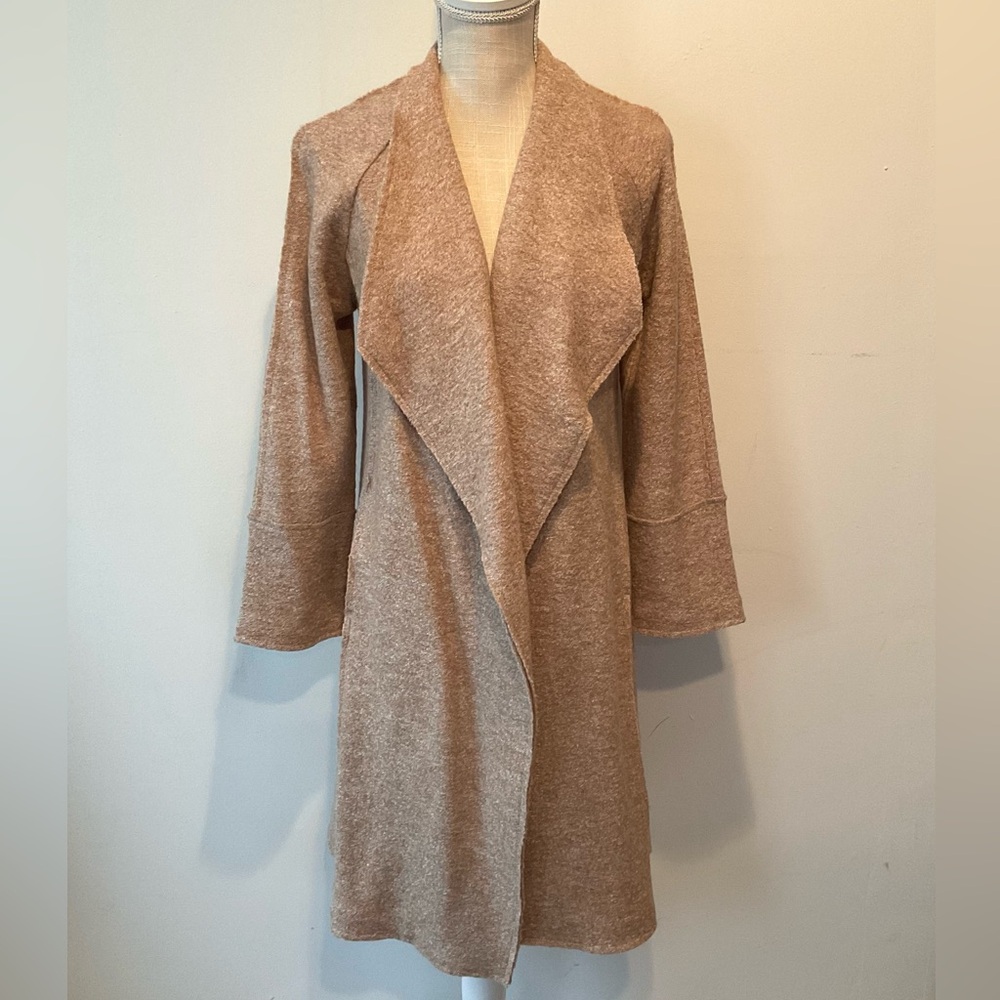 Tahari Wool Blend Camel Marled Trench - EUC